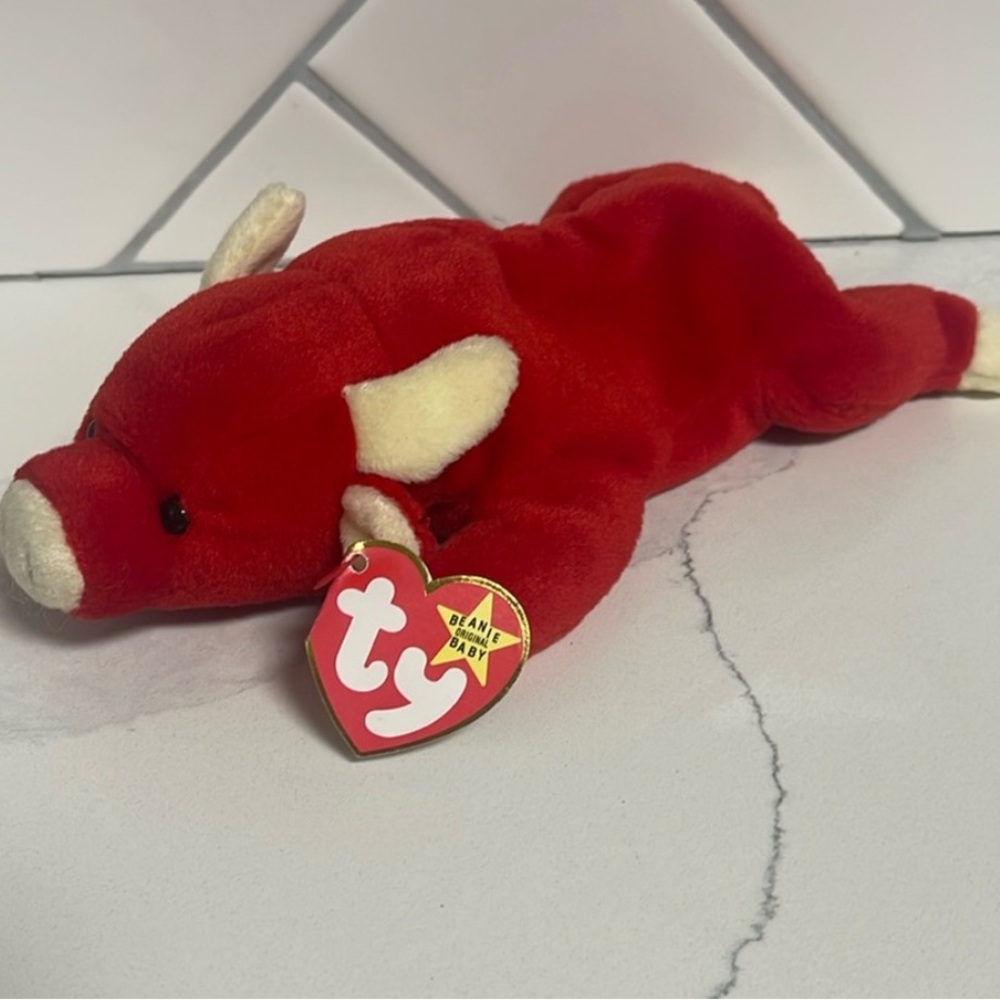 1995 Ty Beanie Baby “Snort”